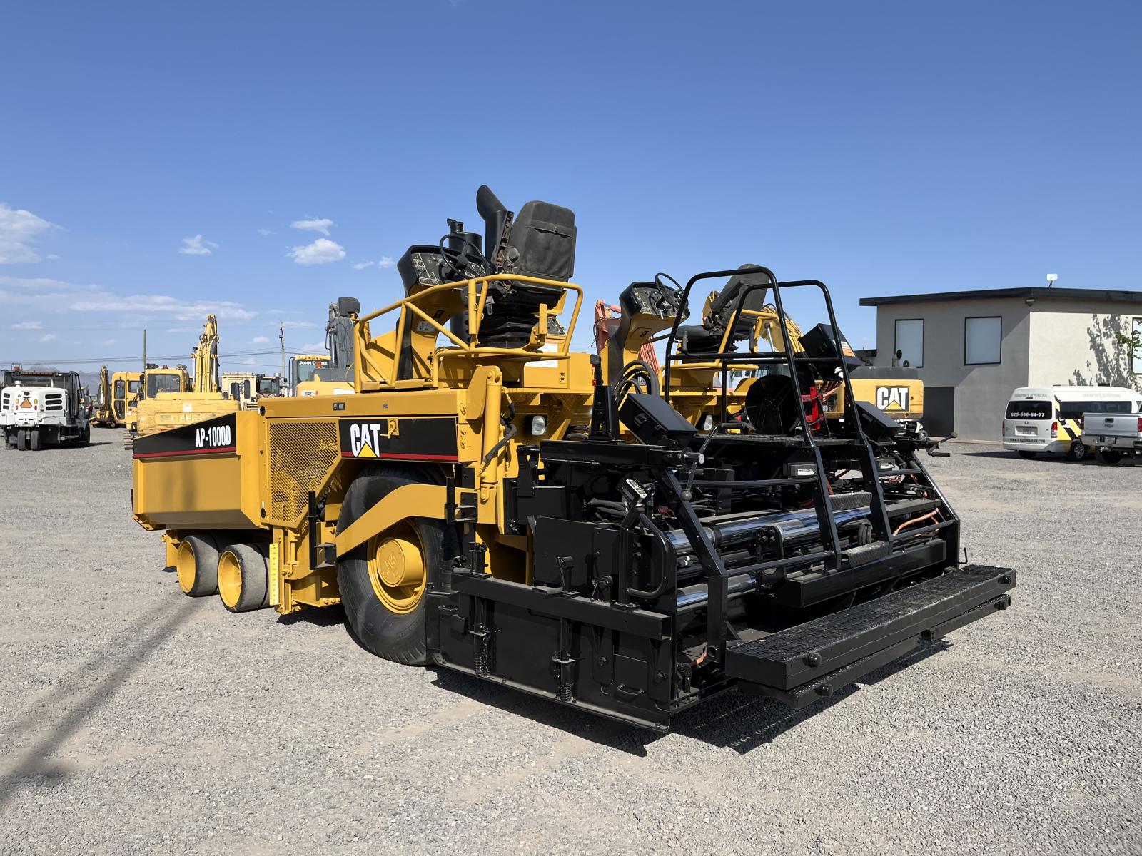 ./imagenes/INVOICE/2019/17939/CATERPILLAR AP1000D (4).JPG